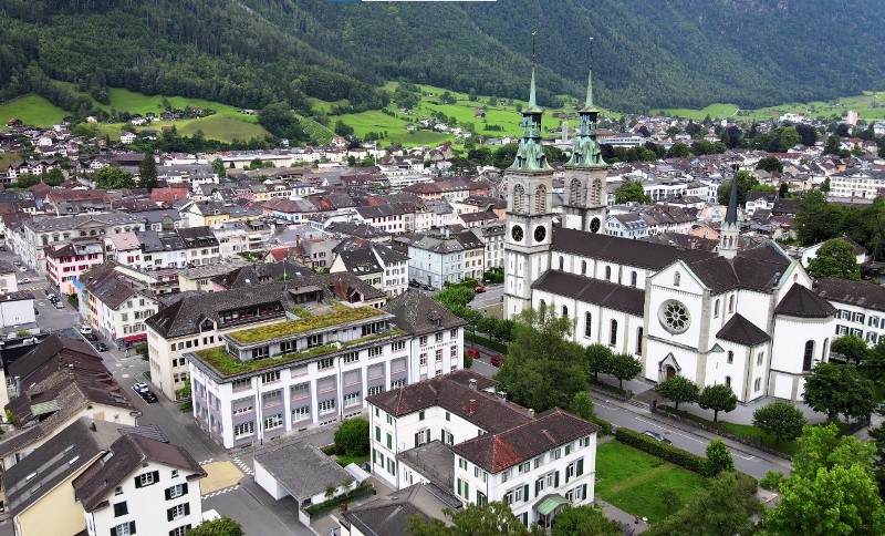 Impresa di traslochi glarus, trasferimento glaronese, ditta di traslochi gümligen, ditta di traslochi graubünden, ditta di traslochi goldau, processione carnevale glaronese, trasferimento glarona nord, traslochi glarona, trasloco glarona, toni trasferimento glarona, processione di samichlaus glarona, trasferimento cantone glarona, trasloco glattbrugg, trasferimento glaronese, trasferimento horw